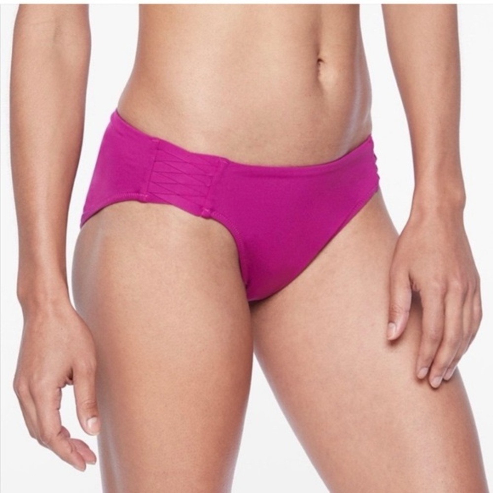NWT Athleta Adriata Full Bottom